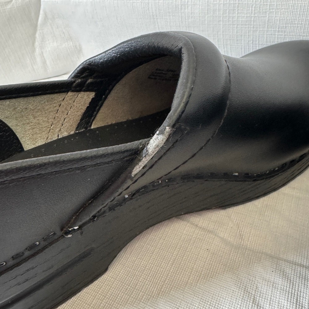 Dansko Professional Black Box Leather Clogs Women 39 Wide - Picture 7 of 10